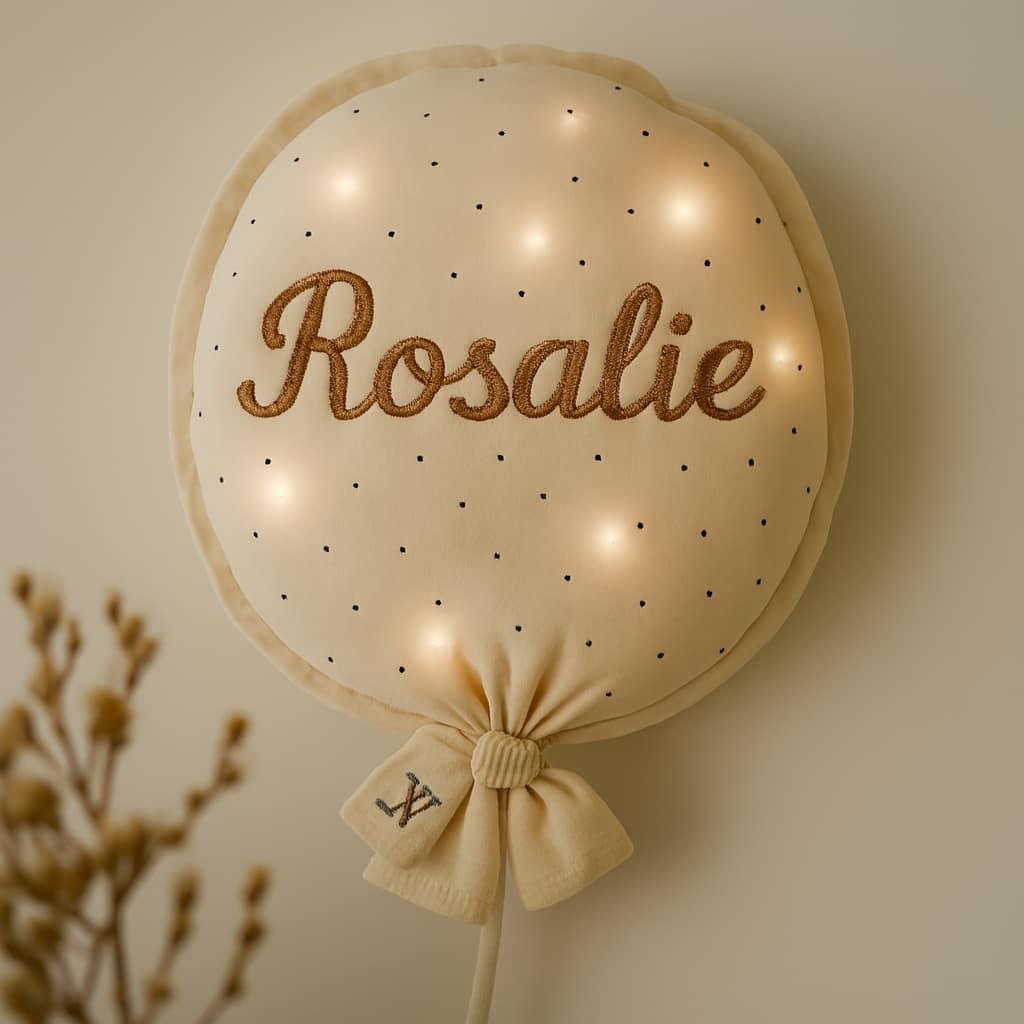 Ballon led mural en tissus prenom rosalie couleur beige a pois lumineux