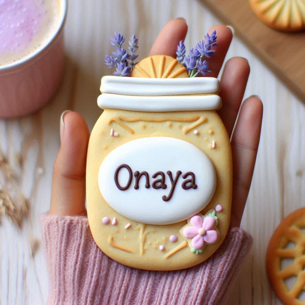 Biscuit personnalise avec le prenom onaya