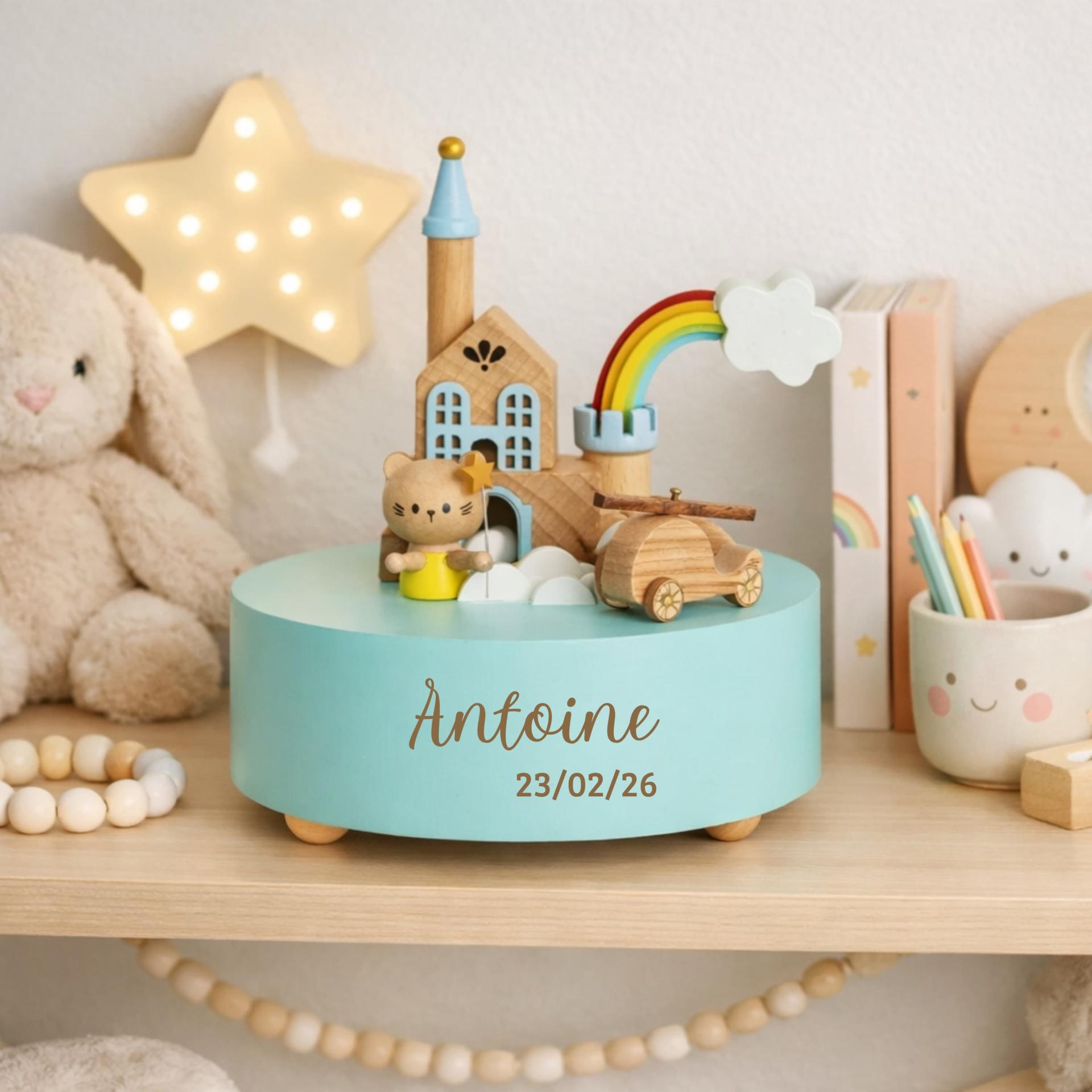 Boîte à musique en bois personnalisée Antoine