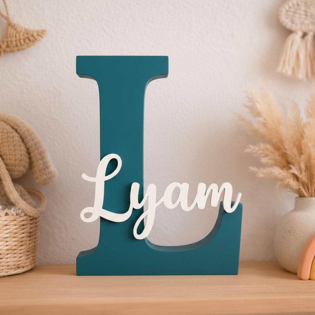 Lettre décorative L personnalisée avec le prénom Lyam