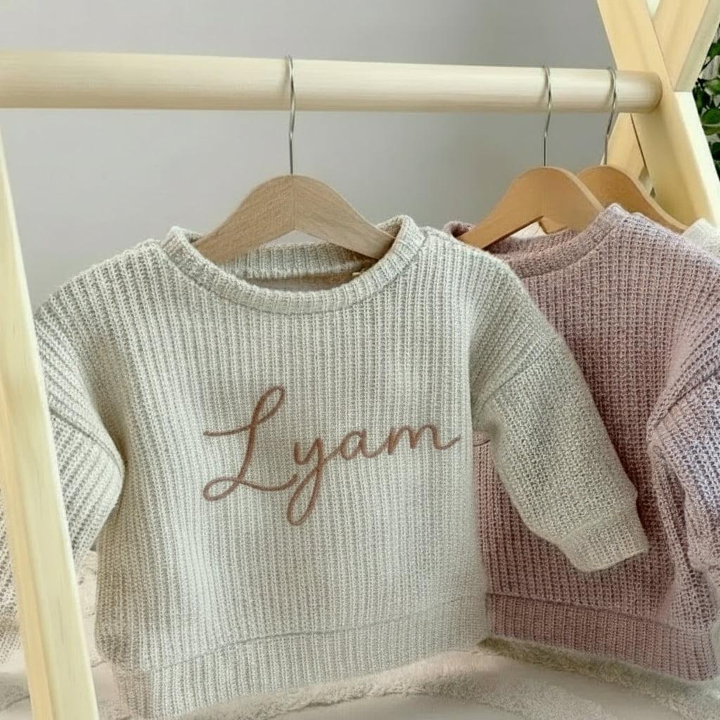 Pull brodé personnalisé Lyam
