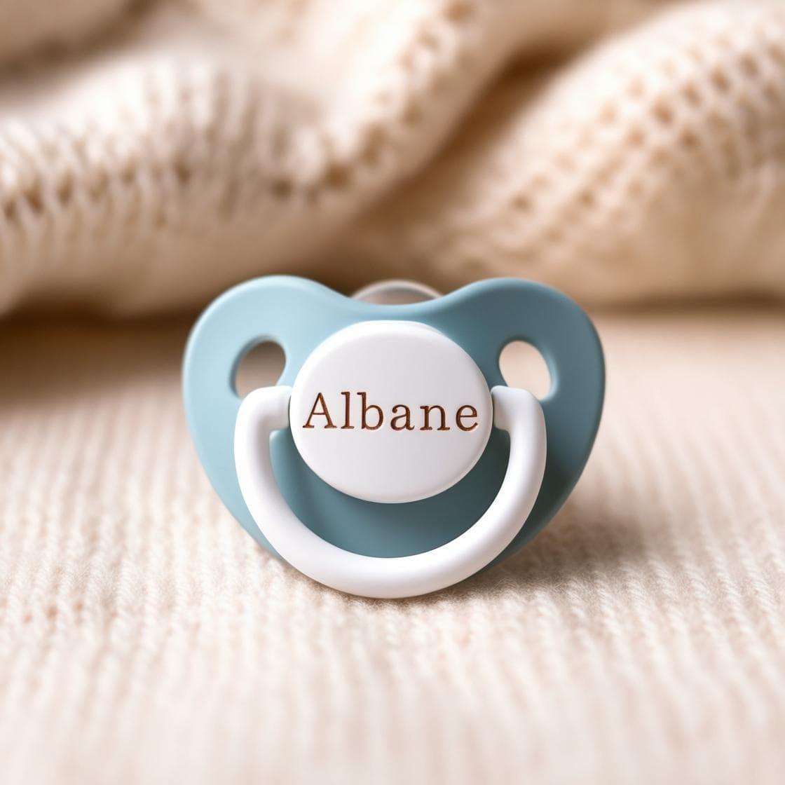 Tetine personnalisee avec le prenom albane